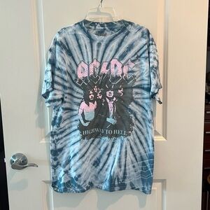 AC/DC Highway To Hell Graphic Band Tee Blue
Tie Dye